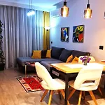 Central Comfy Apartment
